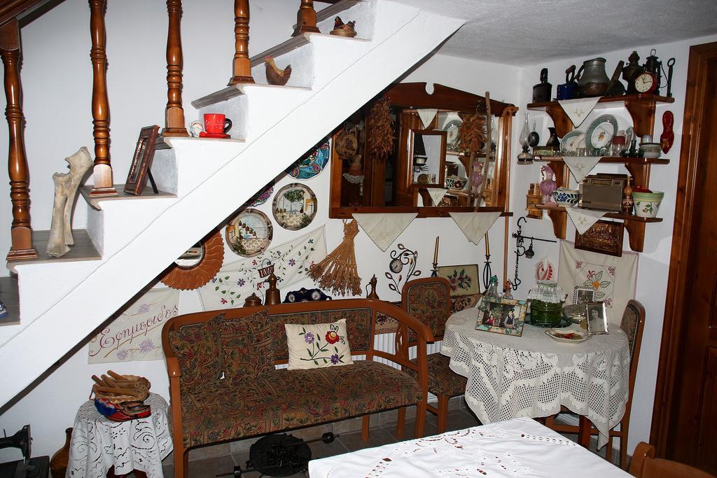 Katoikia Me Ta Pitharia Villa Prínosz Kültér fotó